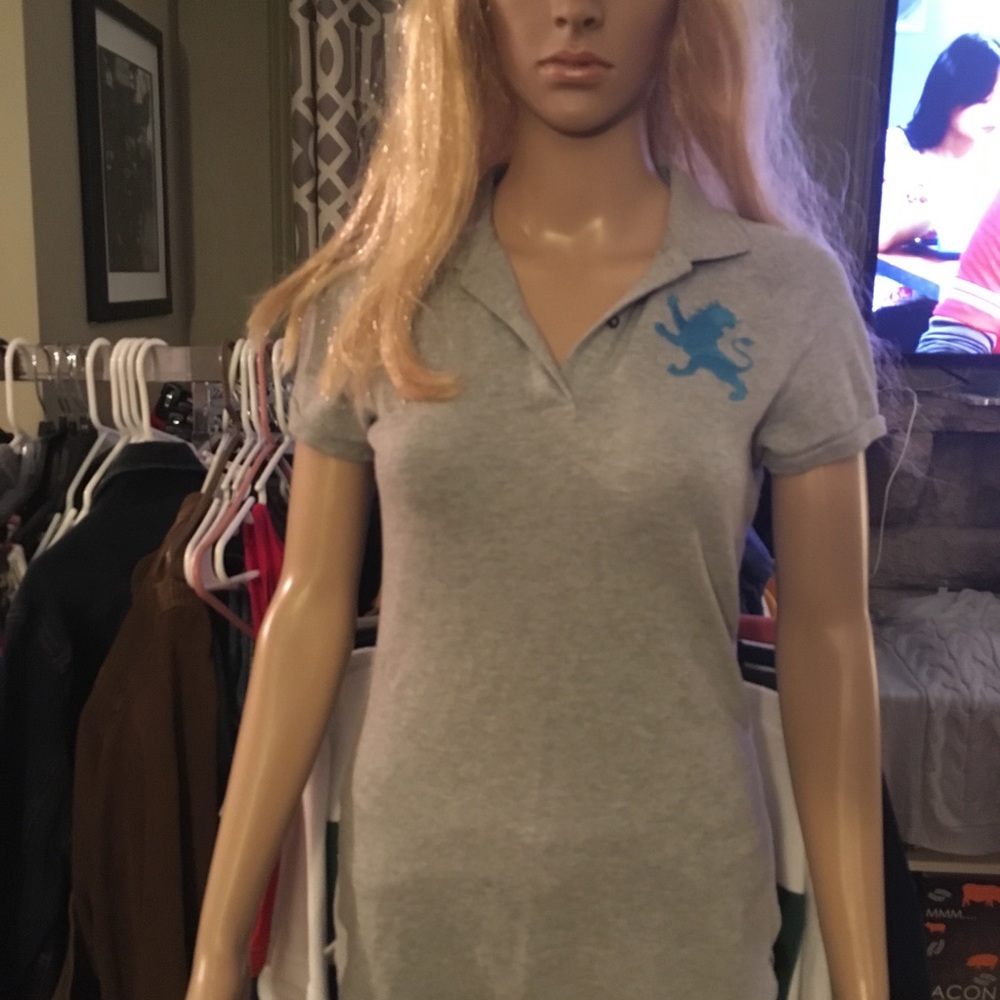 Express small shirt